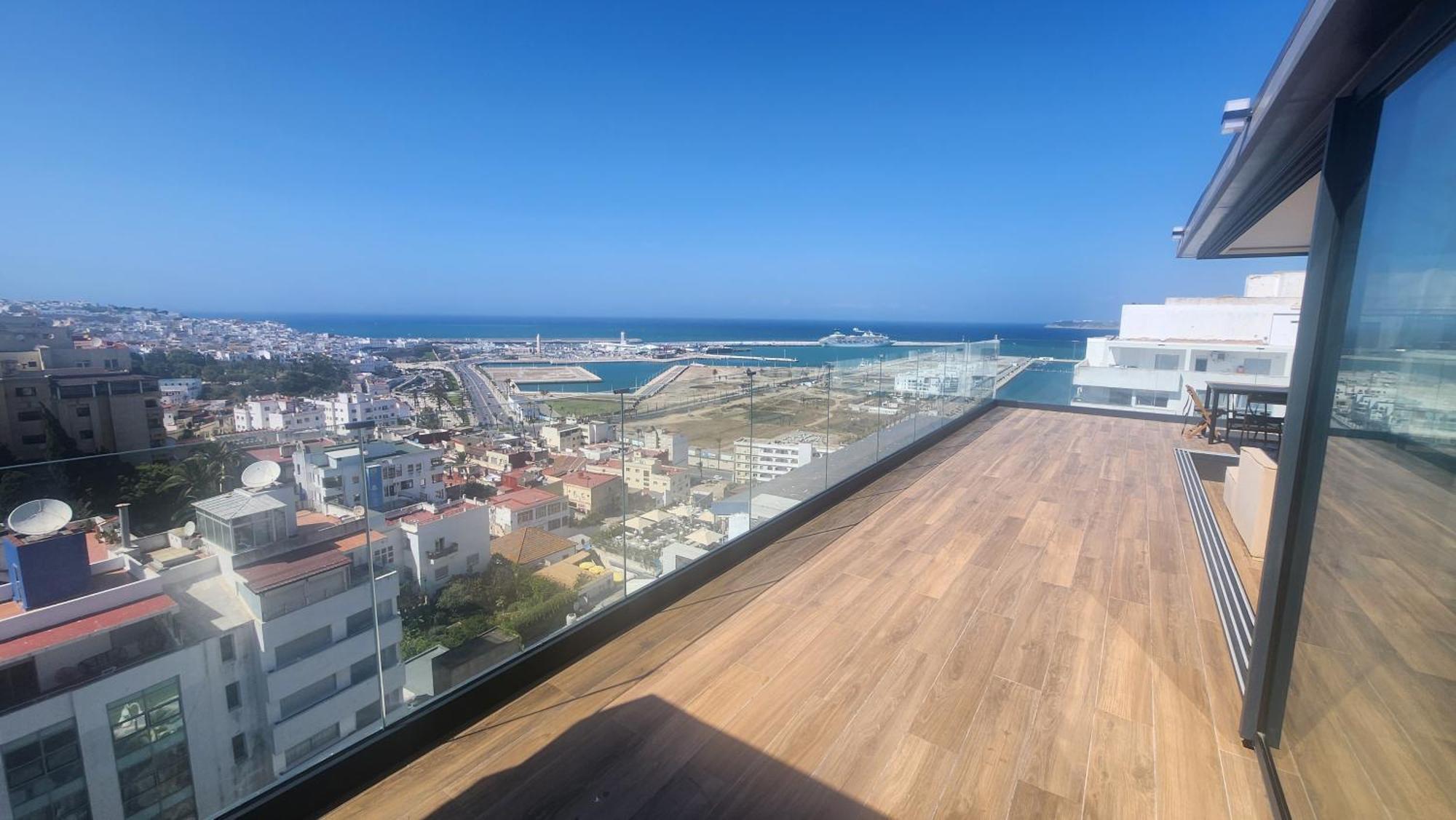 Magnifique Penthouse 160M2 Terrasse 90M2 Vue Mer Tangier Bagian luar foto